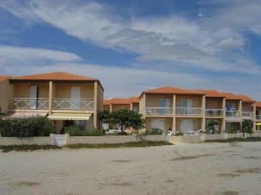 Villa Face A La Mer Sur Le Sable 8 Clim A L'Etage Le Barcarès Екстериор снимка