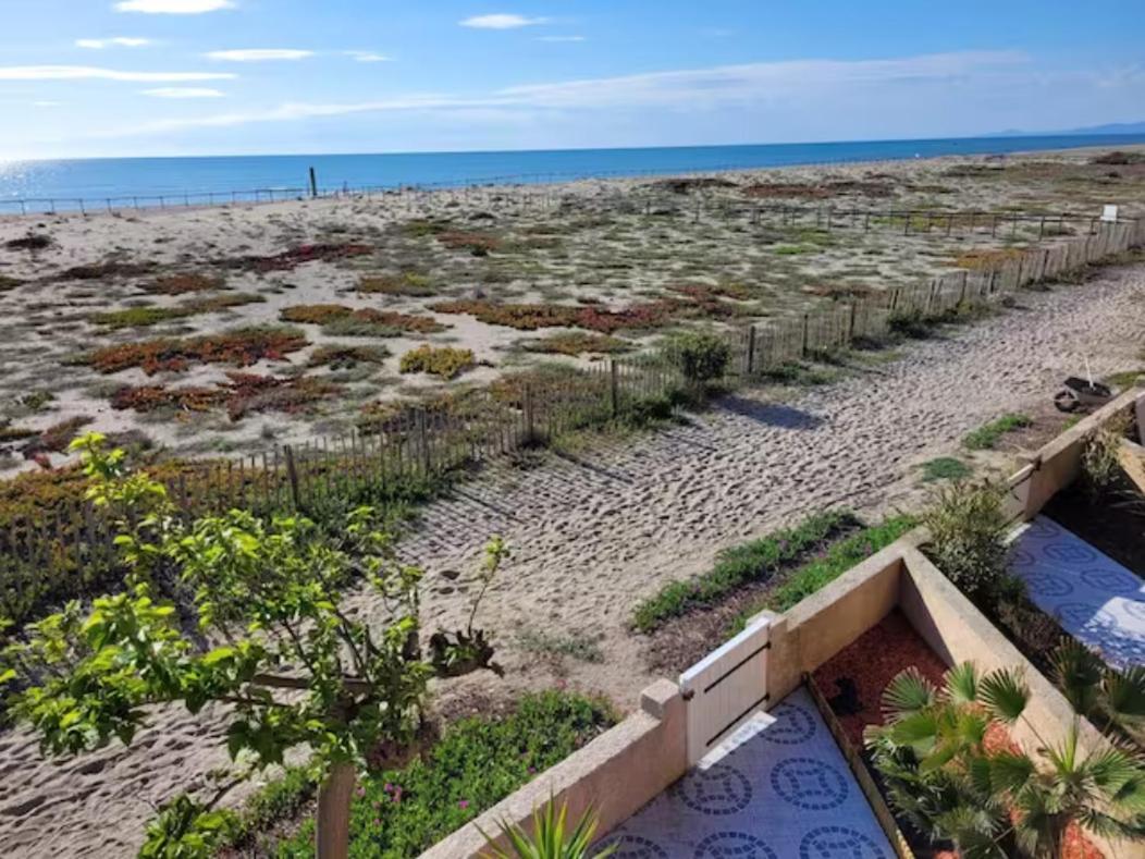 Villa Face A La Mer Sur Le Sable 8 Clim A L'Etage Le Barcarès Екстериор снимка